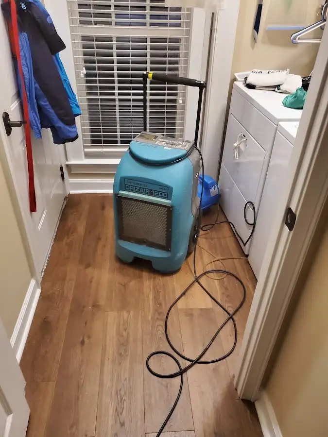 Commercial dehumidifier deployed for Crawl Space Restoration in St. Martin